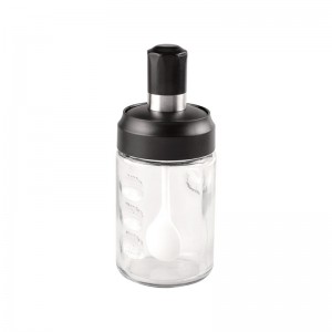 Spoon cover integrated seasoning jar