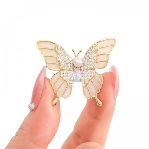 Metal butterfly wing brooch
